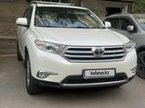 Toyota Highlander 2012 года за 14 500 000 тг. в Алматы – фото 4