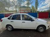 ВАЗ (Lada) Granta 2190 2013 годаүшін2 100 000 тг. в Актобе – фото 3