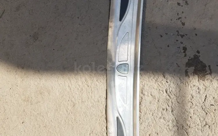 Накладка металлическая на задний бампер на Subaru legacyүшін20 000 тг. в Алматы