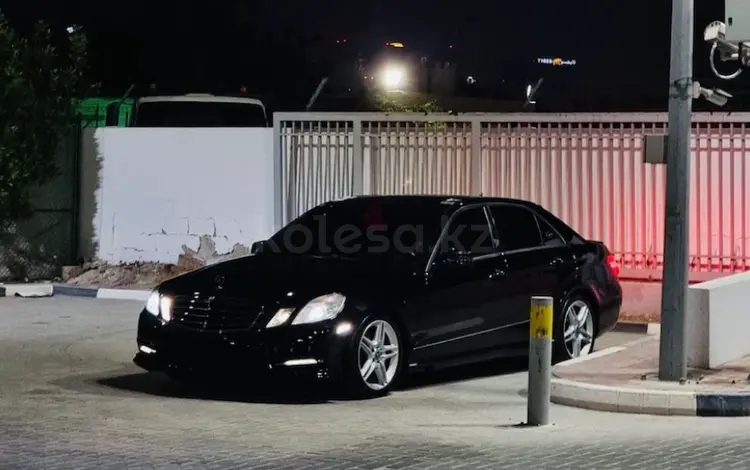 Mercedes-Benz E 300 2013 годаfor12 500 000 тг. в Шымкент