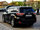 Toyota Highlander 2015 года за 18 000 000 тг. в Шымкент – фото 4