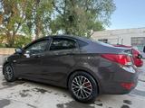Hyundai Solaris 2015 годаүшін5 300 000 тг. в Петропавловск – фото 4
