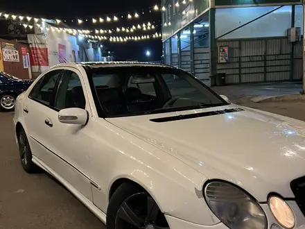 Mercedes-Benz E 500 2003 годаүшін4 000 000 тг. в Алматы – фото 4