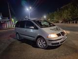 SEAT Alhambra 2002 годаүшін3 000 000 тг. в Уральск – фото 2