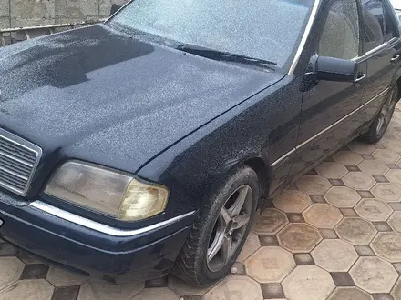 Mercedes-Benz C 200 1995 года за 1 760 000 тг. в Тараз – фото 3