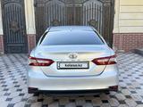 Toyota Camry 2018 годаүшін13 000 000 тг. в Шымкент – фото 5