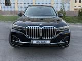 BMW X7 2021 года за 38 000 000 тг. в Тараз – фото 2