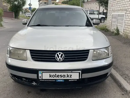 Volkswagen Passat 1997 года за 1 430 000 тг. в Астана