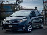 Toyota Sienna 2016 года за 9 876 409 тг. в Актау – фото 5