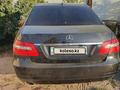 Mercedes-Benz E 200 2009 годаfor5 300 000 тг. в Атырау – фото 3