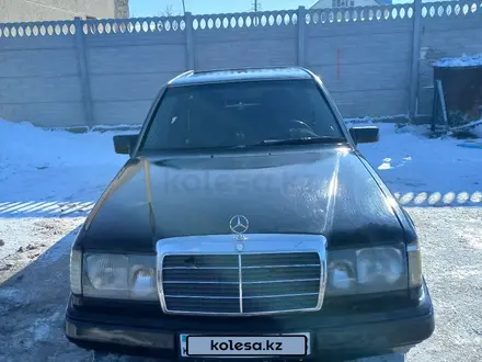 Mercedes-Benz E 220 1994 года за 1 250 000 тг. в Бауыржана Момышулы – фото 8