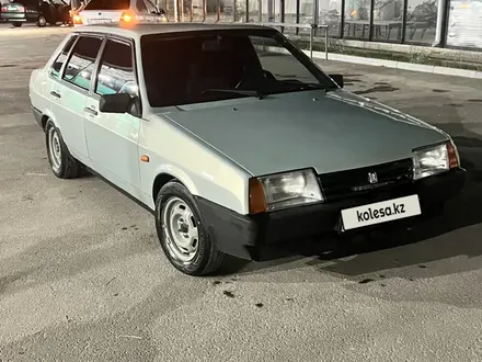 ВАЗ (Lada) 21099 2002 года за 1 250 000 тг. в Шымкент – фото 2