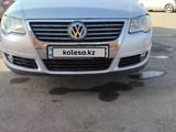 Volkswagen Passat 2006 года за 3 900 000 тг. в Астана – фото 2