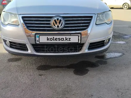 Volkswagen Passat 2006 года за 4 000 000 тг. в Астана – фото 2