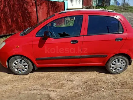 Chevrolet Spark 2007 года за 2 200 000 тг. в Актобе – фото 3