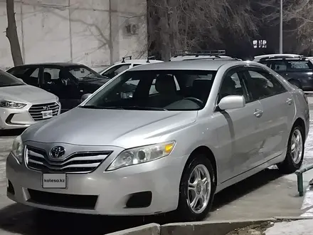 Toyota Camry 2011 года за 5 300 000 тг. в Актобе – фото 3