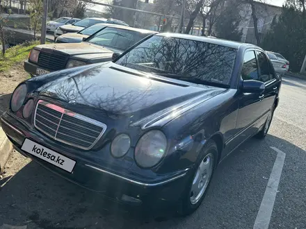 Mercedes-Benz E 230 1996 года за 3 300 000 тг. в Шымкент – фото 7