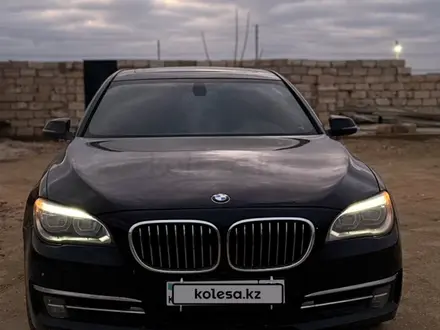 BMW 750 2014 года за 15 000 000 тг. в Актау – фото 11