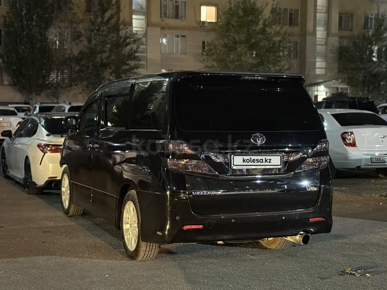 Toyota Vellfire, 2010