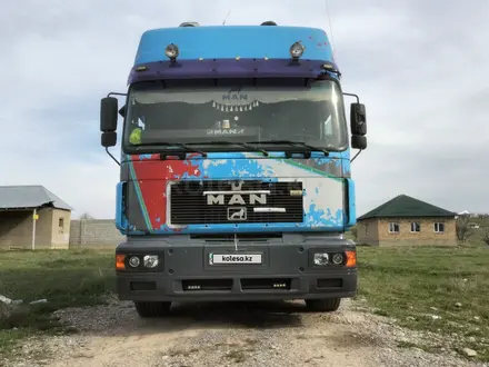 MAN  F 2000 1996 года за 15 000 000 тг. в Шымкент