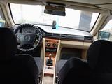 Mercedes-Benz E 230 1990 годаfor1 400 000 тг. в Астана