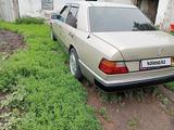 Mercedes-Benz E 230 1990 годаfor1 400 000 тг. в Астана – фото 2