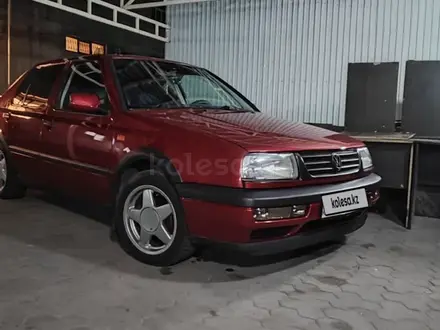 Volkswagen Vento 1993 года за 1 750 000 тг. в Алматы – фото 19