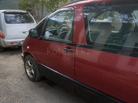 Toyota Previa 1991 года за 1 950 000 тг. в Караганда – фото 3