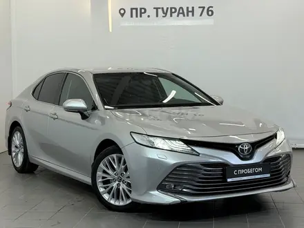 Toyota Camry Prestige 2019 года за 11 490 000 тг. в Астана – фото 20