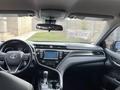 Toyota Camry 2018 года за 9 000 000 тг. в Шымкент – фото 18