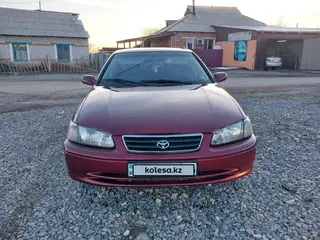 Toyota Camry, 2000