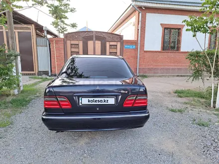 Mercedes-Benz E 240 2000 года за 5 400 000 тг. в Жезказган – фото 5