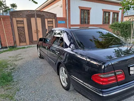 Mercedes-Benz E 240 2000 года за 5 400 000 тг. в Жезказган – фото 7