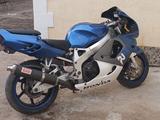 Honda  CBR 900RR Fireblade 1996 года за 1 700 000 тг. в Уральск