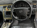 Mercedes-Benz E 320 1998 годаүшін2 999 999 тг. в Кульсары – фото 2