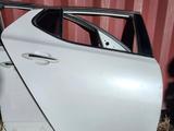 Дверь задней правый Kia K5 Optima TF за 11 555 тг. в Шымкент