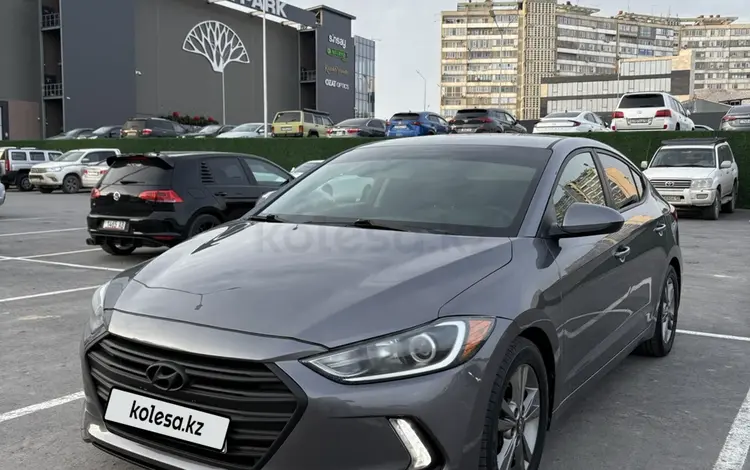 Hyundai Elantra 2017 года за 8 300 000 тг. в Актау