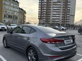 Hyundai Elantra 2017 годаүшін8 300 000 тг. в Актау – фото 4