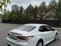 Toyota Camry 2021 года за 13 500 000 тг. в Астана – фото 4