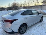 Hyundai Accent 2021 года за 8 300 000 тг. в Уральск – фото 4