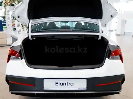 Hyundai Elantra 2024 года за 10 990 000 тг. в Тараз – фото 23