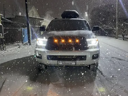 Toyota Sequoia 2008 годаүшін15 000 000 тг. в Тараз