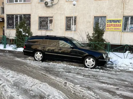 Mercedes-Benz E 320 2000 года за 5 000 000 тг. в Шымкент – фото 14