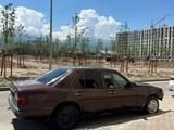 Mercedes-Benz E 230 1990 года за 500 000 тг. в Алматы – фото 2
