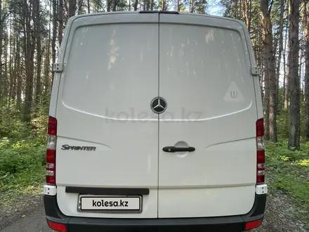 Mercedes-Benz Sprinter 2010 года за 11 000 000 тг. в Астана – фото 2