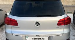 Volkswagen Tiguan 2013 года за 8 000 000 тг. в Астана – фото 2