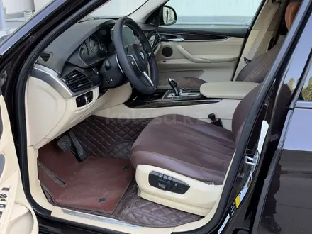 BMW X5 2016 года за 17 500 000 тг. в Алматы – фото 13