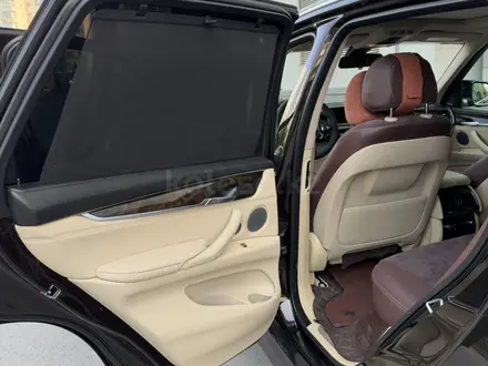 BMW X5 2016 года за 17 500 000 тг. в Алматы – фото 16