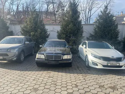 Mercedes-Benz S 320 1995 года за 2 850 000 тг. в Алматы – фото 2