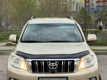 Toyota Land Cruiser Prado 2010 года за 14 300 000 тг. в Астана